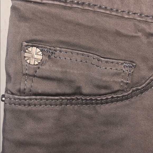 Hudson Nico Mid-Rise Super Skinny Pant - Picture 5 of 15